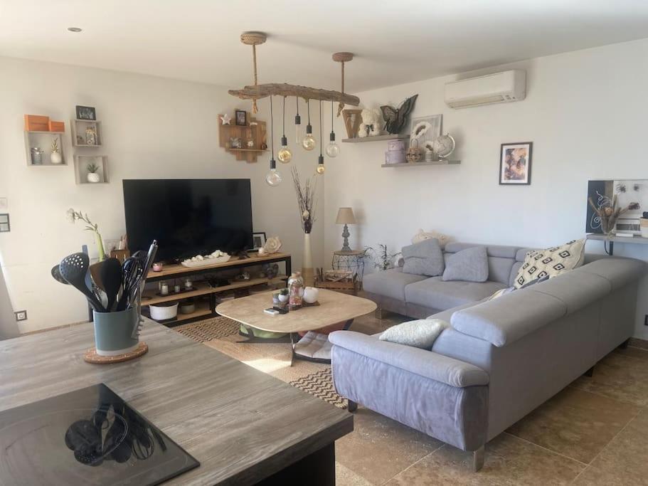 Superbe Villa En Provence 85 M2 Puimichel Kültér fotó